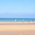 Hébergement de vacances Cozy In St Germain Du Pert *