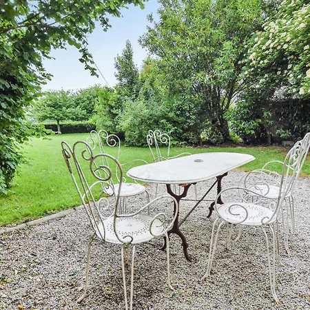 Cozy In St Germain Du Pert Дом отдыха