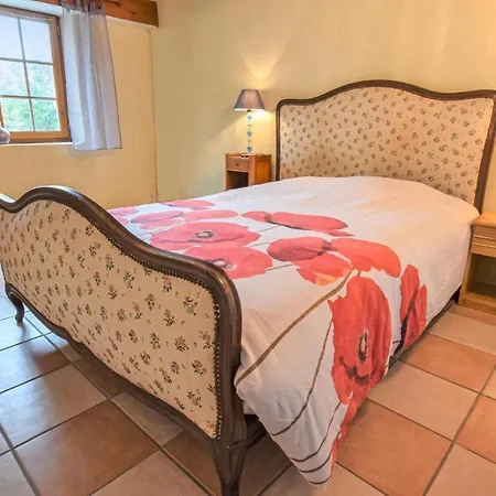 Cozy In St Germain Du Pert Дом отдыха *