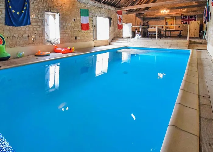 Cozy In St Germain Du Pert بيت للعطل *