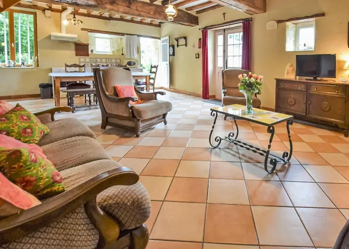 Cozy In St Germain Du Pert Saint-Germain-du-Pert