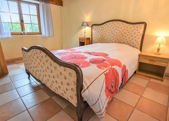 Cozy In St Germain Du Pert بيت للعطل *